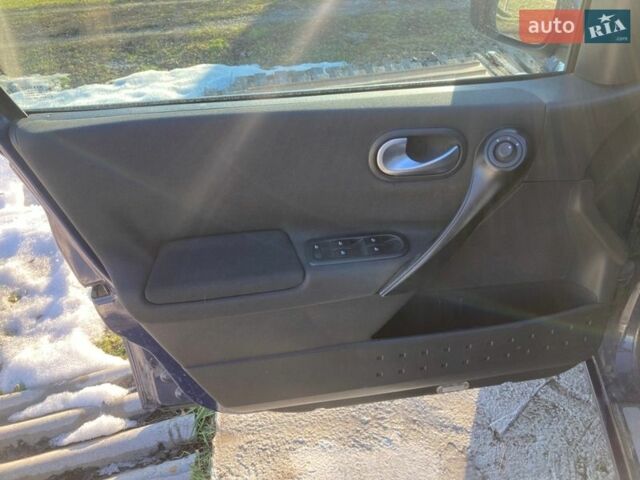 Синій Рено Меган, об'ємом двигуна 1.6 л та пробігом 226 тис. км за 5150 $, фото 8 на Automoto.ua