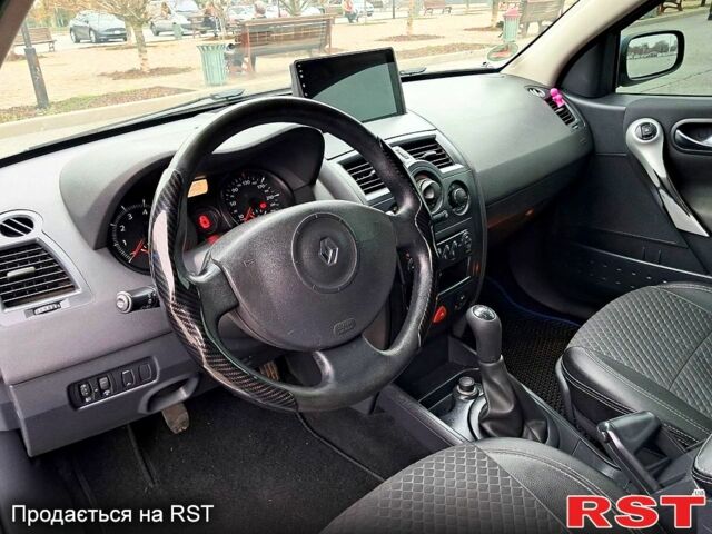 Синий Рено Меган, объемом двигателя 1.6 л и пробегом 222 тыс. км за 5400 $, фото 9 на Automoto.ua