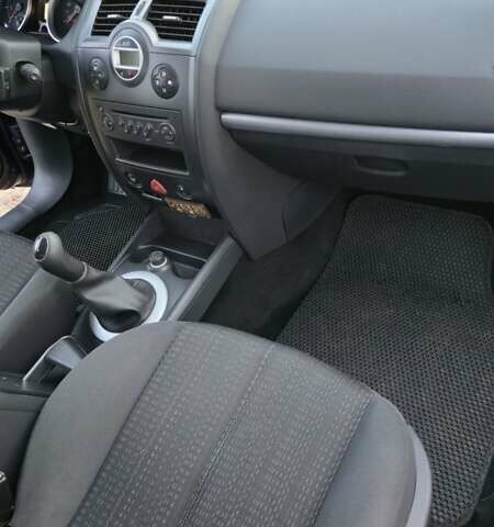 Синій Рено Меган, об'ємом двигуна 1.6 л та пробігом 248 тис. км за 5300 $, фото 20 на Automoto.ua