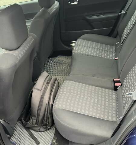 Синий Рено Меган, объемом двигателя 1.6 л и пробегом 223 тыс. км за 5500 $, фото 19 на Automoto.ua