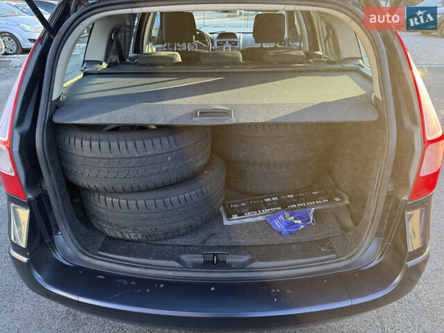 Синий Рено Меган, объемом двигателя 2 л и пробегом 196 тыс. км за 6499 $, фото 25 на Automoto.ua