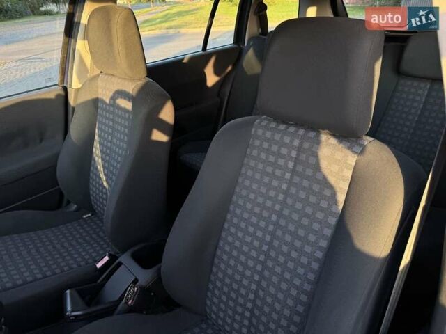 Синий Рено Меган, объемом двигателя 1.5 л и пробегом 253 тыс. км за 5300 $, фото 18 на Automoto.ua