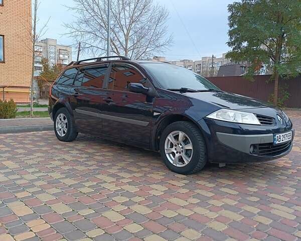 Синий Рено Меган, объемом двигателя 1.6 л и пробегом 199 тыс. км за 5200 $, фото 16 на Automoto.ua