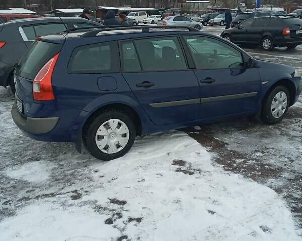 Синий Рено Меган, объемом двигателя 1.6 л и пробегом 180 тыс. км за 5600 $, фото 7 на Automoto.ua