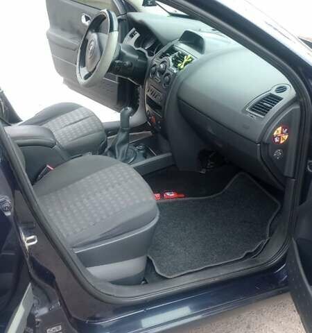 Синий Рено Меган, объемом двигателя 1.5 л и пробегом 170 тыс. км за 4100 $, фото 17 на Automoto.ua