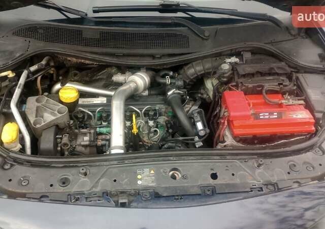 Синий Рено Меган, объемом двигателя 1.5 л и пробегом 170 тыс. км за 4100 $, фото 30 на Automoto.ua