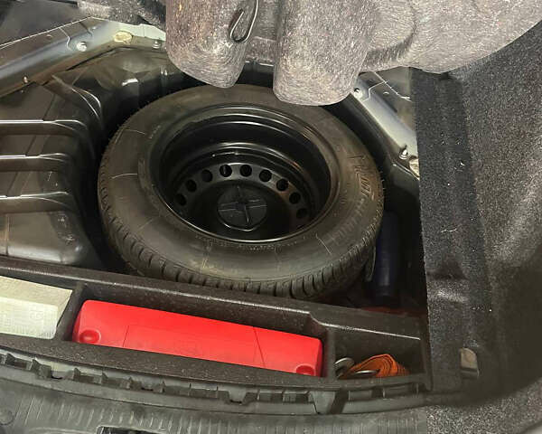 Синій Рено Меган, об'ємом двигуна 1.6 л та пробігом 274 тис. км за 5500 $, фото 45 на Automoto.ua