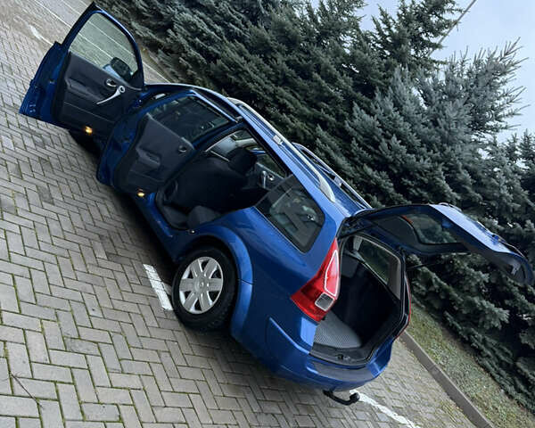 Синій Рено Меган, об'ємом двигуна 1.6 л та пробігом 208 тис. км за 5250 $, фото 11 на Automoto.ua