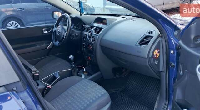 Синий Рено Меган, объемом двигателя 1.46 л и пробегом 224 тыс. км за 6100 $, фото 8 на Automoto.ua