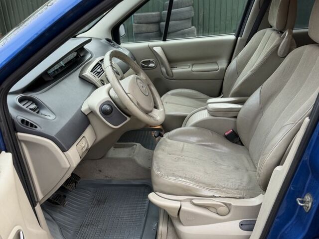 Синий Рено Меган, объемом двигателя 1.9 л и пробегом 300 тыс. км за 2750 $, фото 8 на Automoto.ua