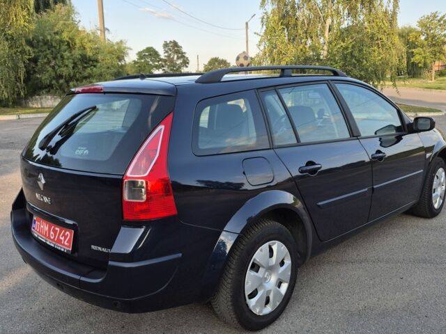 Синий Рено Меган, объемом двигателя 0 л и пробегом 210 тыс. км за 5499 $, фото 3 на Automoto.ua