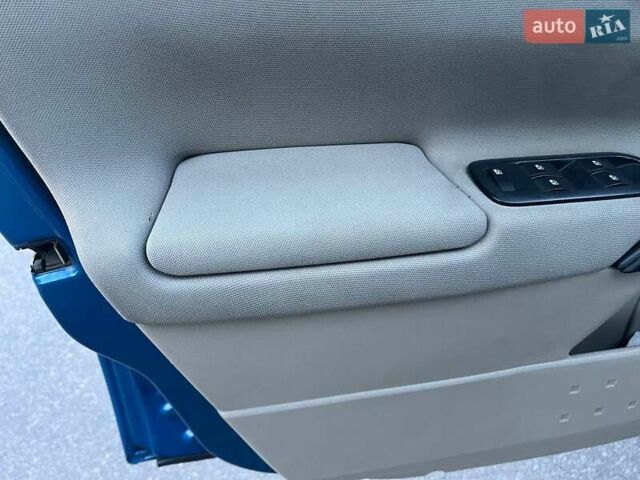 Рено Меган 2007 у Калиновке на Automoto.ua Синій Рено Меган, об'ємом двигуна 1.6 л та пробігом 260 тис. км за 4650 $, фото 22 на Automoto.ua