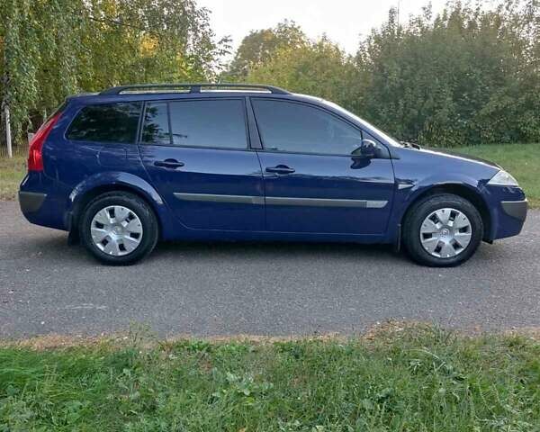 Синій Рено Меган, об'ємом двигуна 1.6 л та пробігом 218 тис. км за 5500 $, фото 1 на Automoto.ua