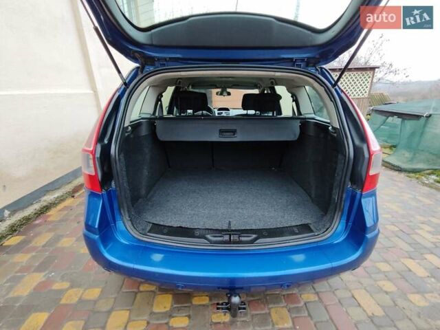 Синий Рено Меган, объемом двигателя 1.6 л и пробегом 292 тыс. км за 5200 $, фото 12 на Automoto.ua