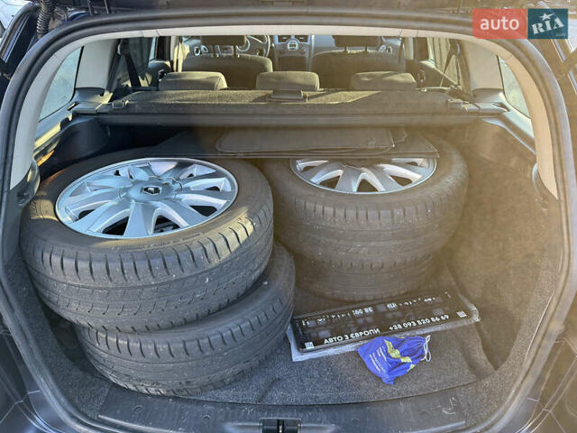 Синий Рено Меган, объемом двигателя 2 л и пробегом 196 тыс. км за 6499 $, фото 22 на Automoto.ua