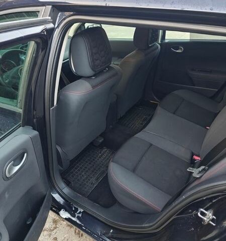 Синий Рено Меган, объемом двигателя 1.6 л и пробегом 199 тыс. км за 5000 $, фото 9 на Automoto.ua