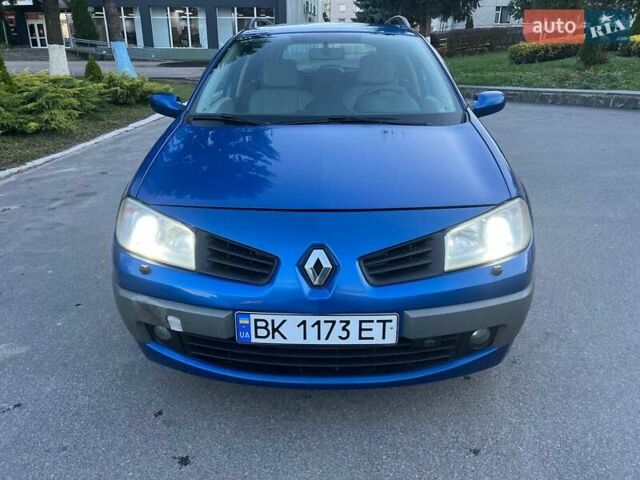 Рено Меган 2007 у Калиновке на Automoto.ua Синій Рено Меган, об'ємом двигуна 1.6 л та пробігом 260 тис. км за 4650 $, фото 5 на Automoto.ua