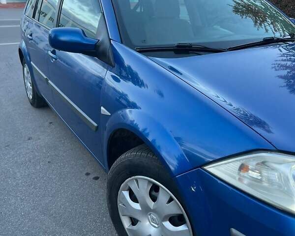 Рено Меган 2007 у Калиновке на Automoto.ua Синій Рено Меган, об'ємом двигуна 1.6 л та пробігом 260 тис. км за 4650 $, фото 7 на Automoto.ua