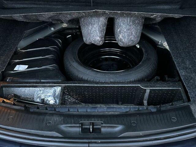 Синій Рено Меган, об'ємом двигуна 1.6 л та пробігом 100 тис. км за 5800 $, фото 12 на Automoto.ua