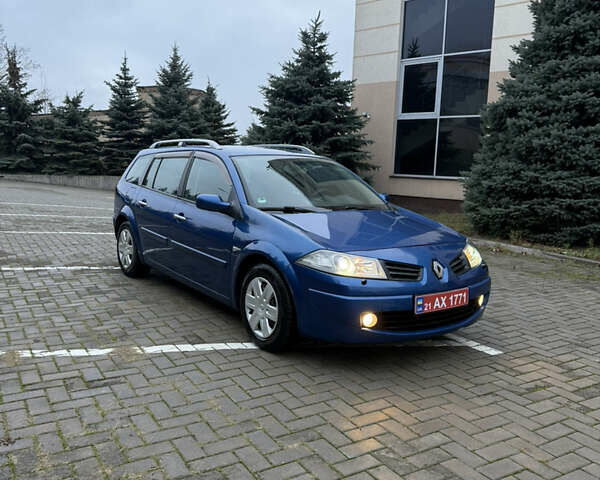 Синій Рено Меган, об'ємом двигуна 1.6 л та пробігом 208 тис. км за 5250 $, фото 3 на Automoto.ua