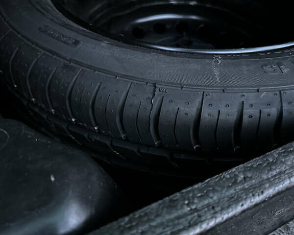 Синий Рено Меган, объемом двигателя 1.6 л и пробегом 100 тыс. км за 6000 $, фото 7 на Automoto.ua