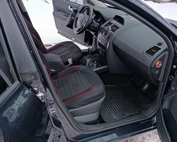 Синий Рено Меган, объемом двигателя 1.6 л и пробегом 199 тыс. км за 5199 $, фото 37 на Automoto.ua