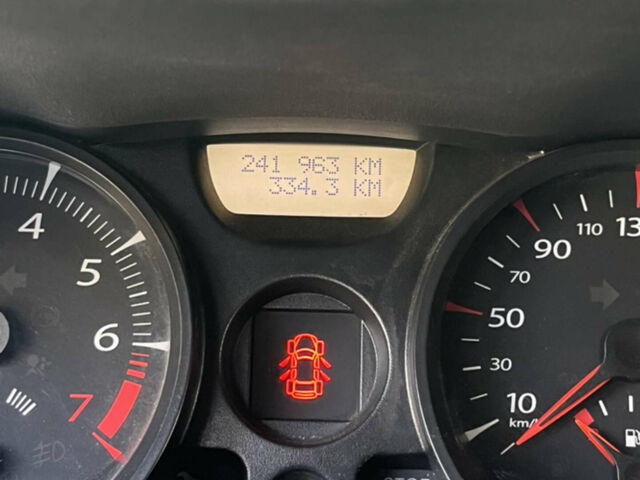 Синій Рено Меган, об'ємом двигуна 1.6 л та пробігом 242 тис. км за 5200 $, фото 17 на Automoto.ua