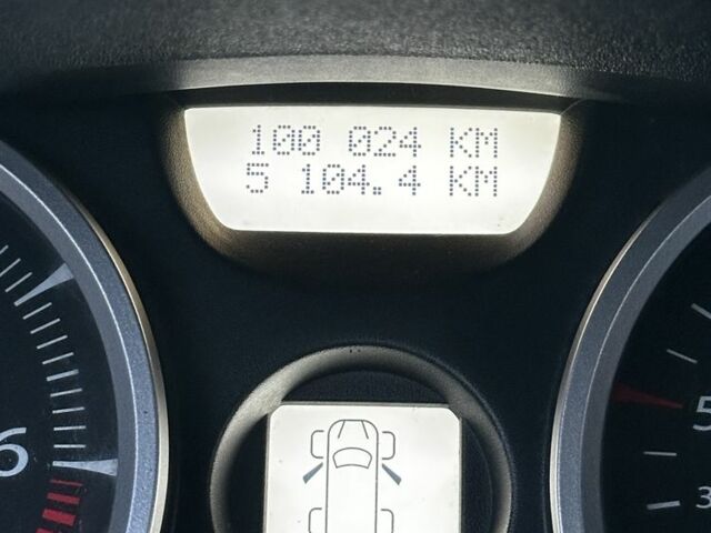 Синій Рено Меган, об'ємом двигуна 1.6 л та пробігом 100 тис. км за 5800 $, фото 6 на Automoto.ua