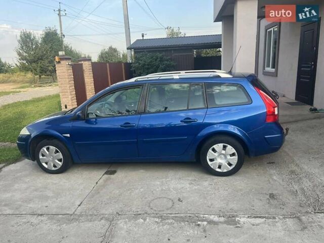 Синий Рено Меган, объемом двигателя 1.6 л и пробегом 240 тыс. км за 4500 $, фото 2 на Automoto.ua