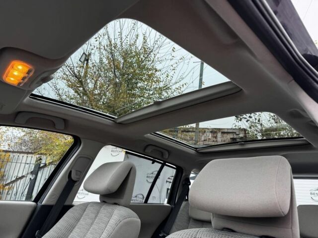 Синий Рено Меган, объемом двигателя 1.6 л и пробегом 184 тыс. км за 5500 $, фото 6 на Automoto.ua