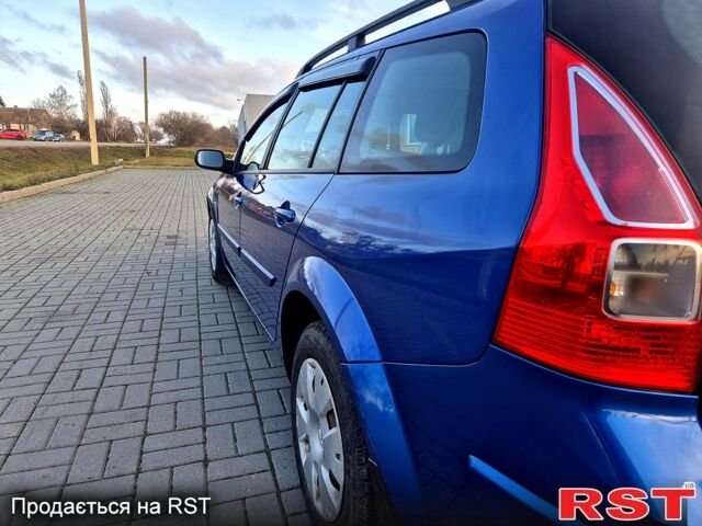 Синий Рено Меган, объемом двигателя 1.6 л и пробегом 205 тыс. км за 5200 $, фото 6 на Automoto.ua