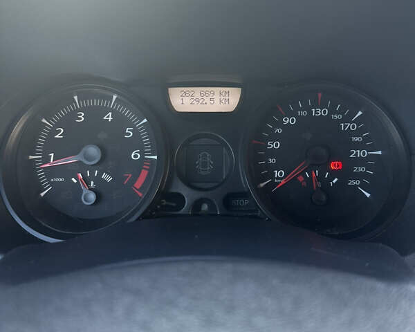 Синій Рено Меган, об'ємом двигуна 1.6 л та пробігом 262 тис. км за 5000 $, фото 14 на Automoto.ua