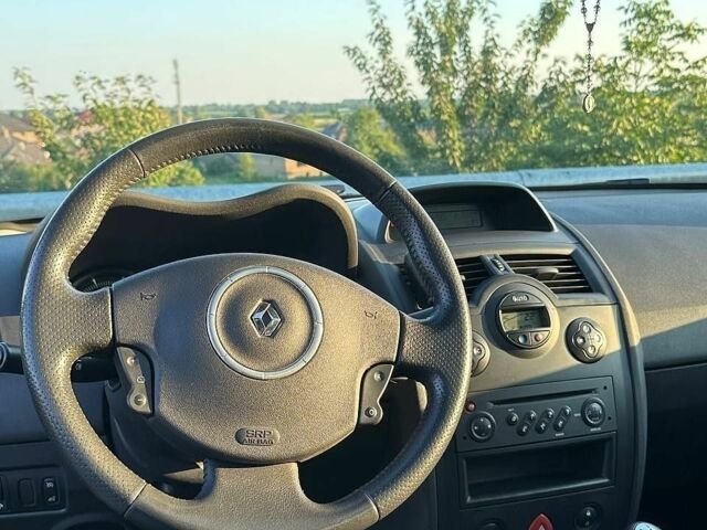Синій Рено Меган, об'ємом двигуна 1.6 л та пробігом 276 тис. км за 5400 $, фото 13 на Automoto.ua