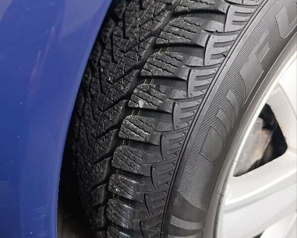 Синий Рено Меган, объемом двигателя 1.6 л и пробегом 198 тыс. км за 4800 $, фото 12 на Automoto.ua