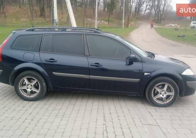 Синий Рено Меган, объемом двигателя 1.5 л и пробегом 170 тыс. км за 4100 $, фото 3 на Automoto.ua