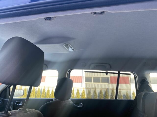 Синій Рено Меган, об'ємом двигуна 0 л та пробігом 195 тис. км за 5600 $, фото 12 на Automoto.ua