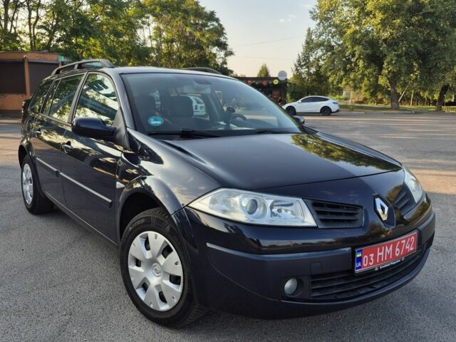 Синий Рено Меган, объемом двигателя 0 л и пробегом 210 тыс. км за 5499 $, фото 2 на Automoto.ua