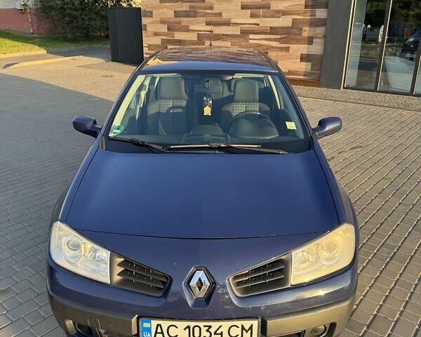 Синий Рено Меган, объемом двигателя 1.5 л и пробегом 253 тыс. км за 5300 $, фото 2 на Automoto.ua