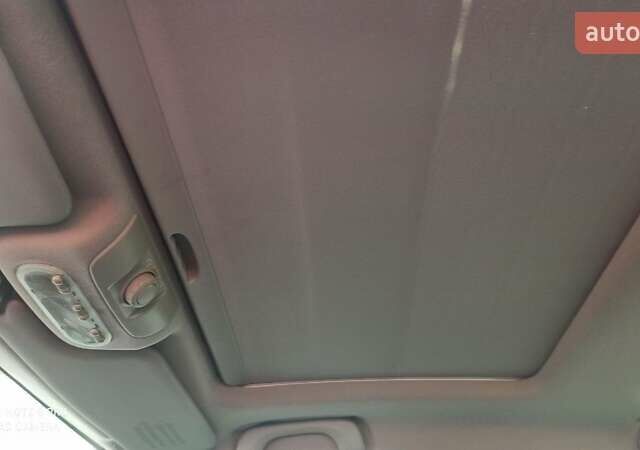 Синій Рено Меган, об'ємом двигуна 1.6 л та пробігом 195 тис. км за 4700 $, фото 7 на Automoto.ua