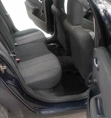 Синій Рено Меган, об'ємом двигуна 1.46 л та пробігом 350 тис. км за 4385 $, фото 12 на Automoto.ua