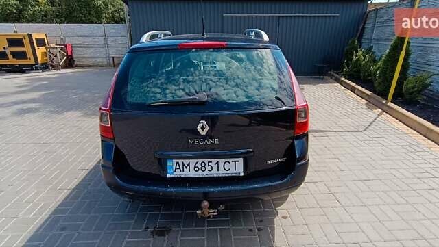 Синий Рено Меган, объемом двигателя 2 л и пробегом 338 тыс. км за 4444 $, фото 3 на Automoto.ua