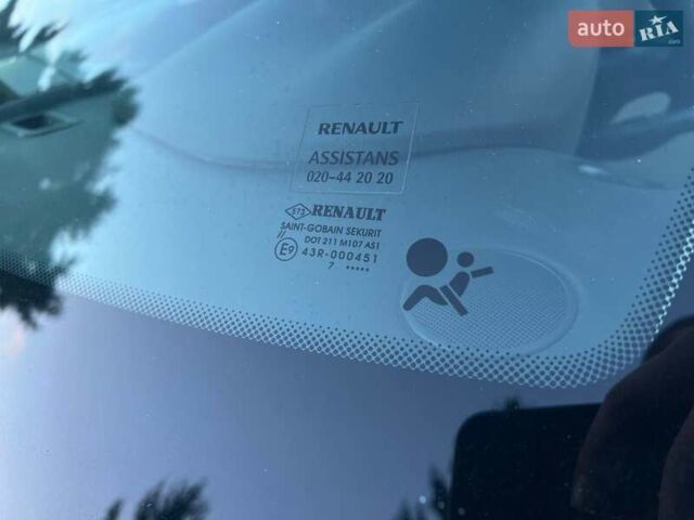 Рено Меган 2007 у Калиновке на Automoto.ua Синій Рено Меган, об'ємом двигуна 1.6 л та пробігом 260 тис. км за 4650 $, фото 38 на Automoto.ua