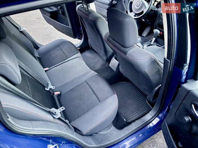 Синий Рено Меган, объемом двигателя 1.6 л и пробегом 191 тыс. км за 5400 $, фото 13 на Automoto.ua