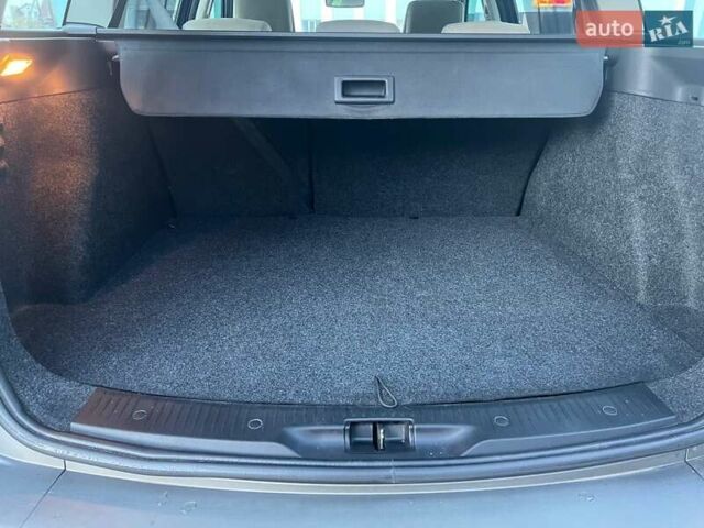 Рено Меган 2007 у Калиновке на Automoto.ua Синій Рено Меган, об'ємом двигуна 1.6 л та пробігом 260 тис. км за 4650 $, фото 36 на Automoto.ua