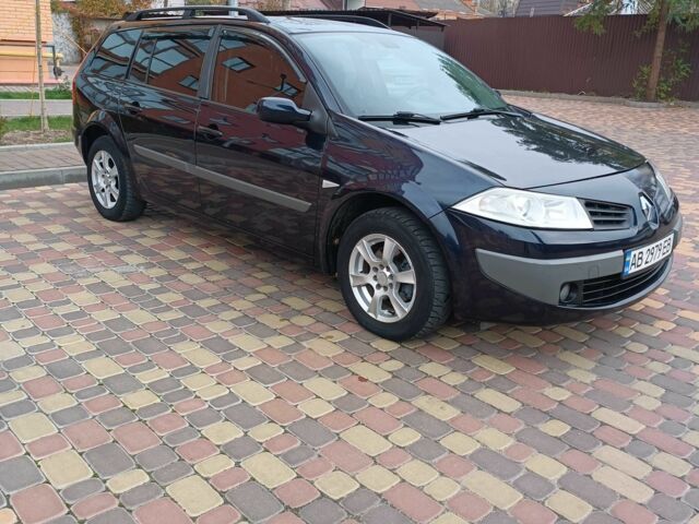 Синий Рено Меган, объемом двигателя 1.6 л и пробегом 200 тыс. км за 5200 $, фото 23 на Automoto.ua