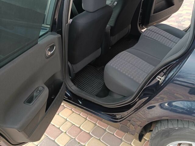 Синий Рено Меган, объемом двигателя 1.6 л и пробегом 200 тыс. км за 5200 $, фото 10 на Automoto.ua