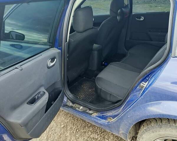 Синий Рено Меган, объемом двигателя 1.46 л и пробегом 409 тыс. км за 4100 $, фото 2 на Automoto.ua