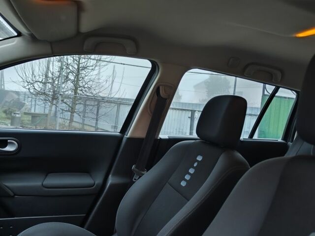 Синий Рено Меган, объемом двигателя 1.5 л и пробегом 213 тыс. км за 6200 $, фото 7 на Automoto.ua