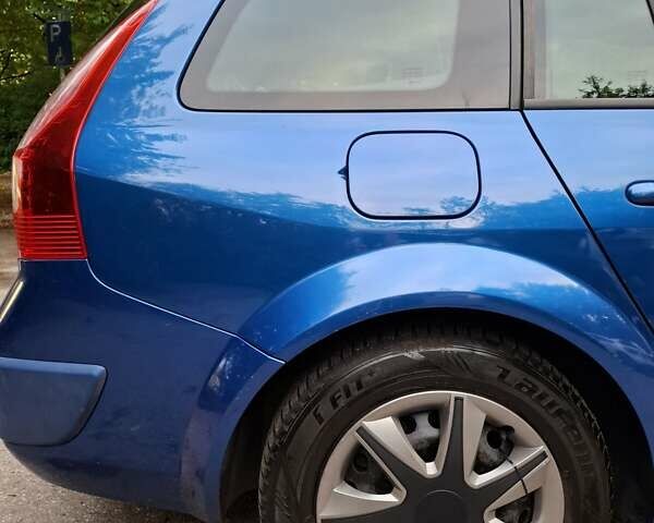 Синий Рено Меган, объемом двигателя 1.6 л и пробегом 228 тыс. км за 5500 $, фото 7 на Automoto.ua