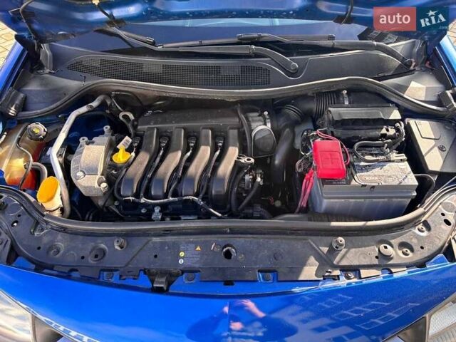 Синий Рено Меган, объемом двигателя 1.6 л и пробегом 206 тыс. км за 6200 $, фото 51 на Automoto.ua